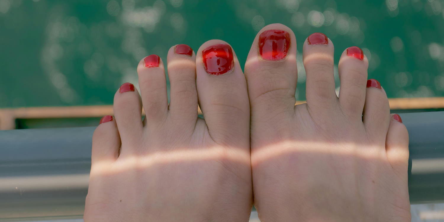 Cuida los pies en verano
